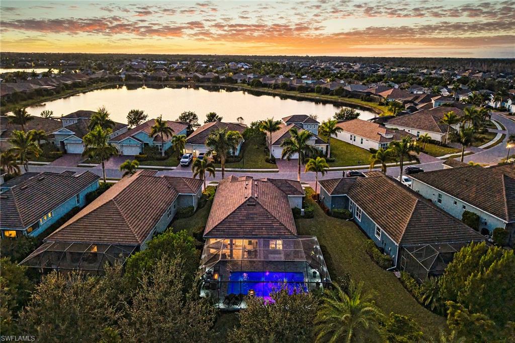 SUTTON CAY - Residential