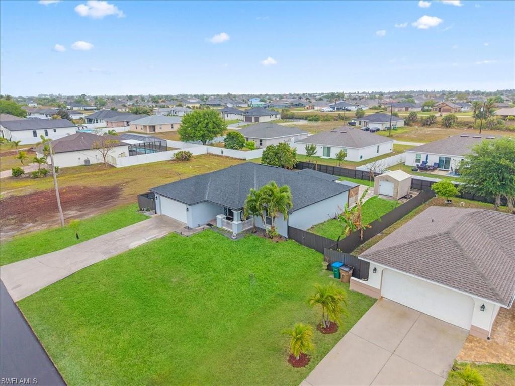 CAPE CORAL - Residential