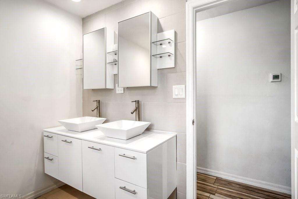 FORT MYERS SHORES - Residential