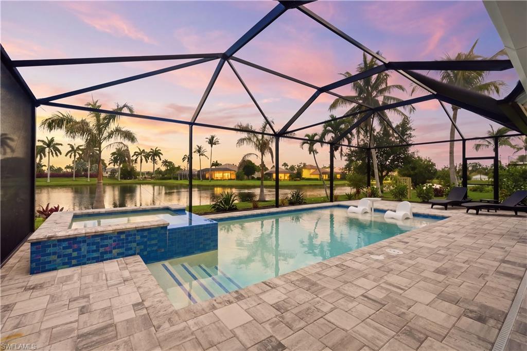 WATER'S EDGE - Residential