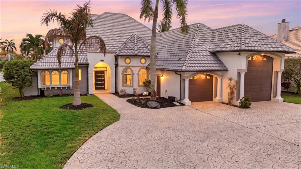 WATER'S EDGE - Residential