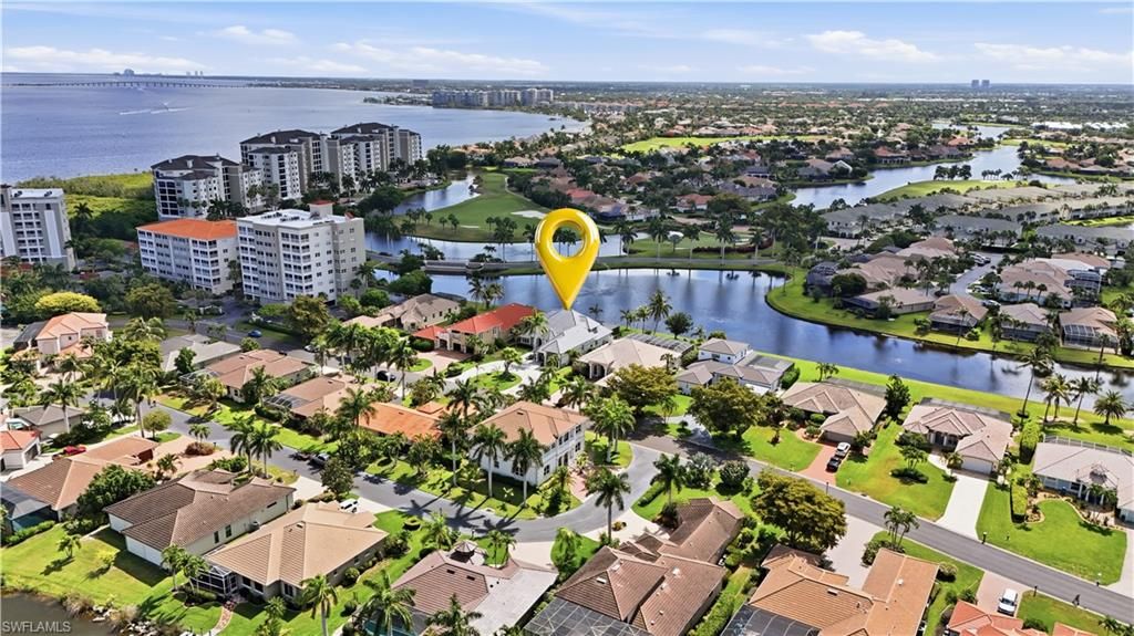 Photo of 14871 Laguna DR, FORT MYERS, FL 33908 (MLS # 226019917)