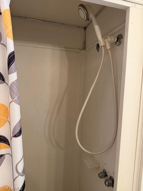 SUN-N-FUN MOBILE HOME VILLAGE - Residential