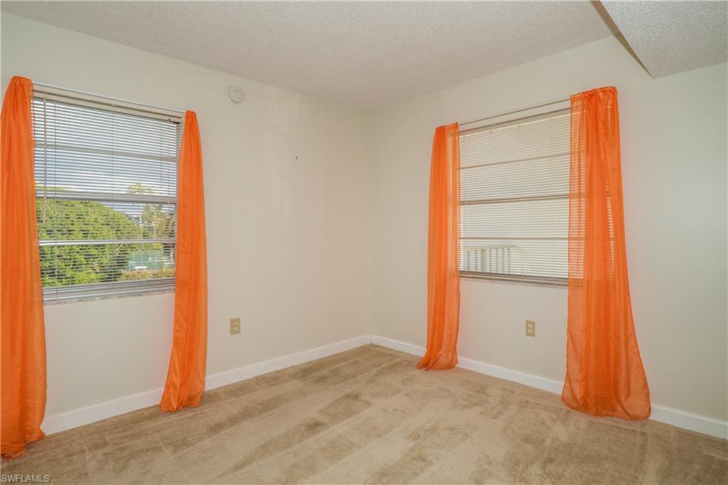 FOUR WINDS - Residential