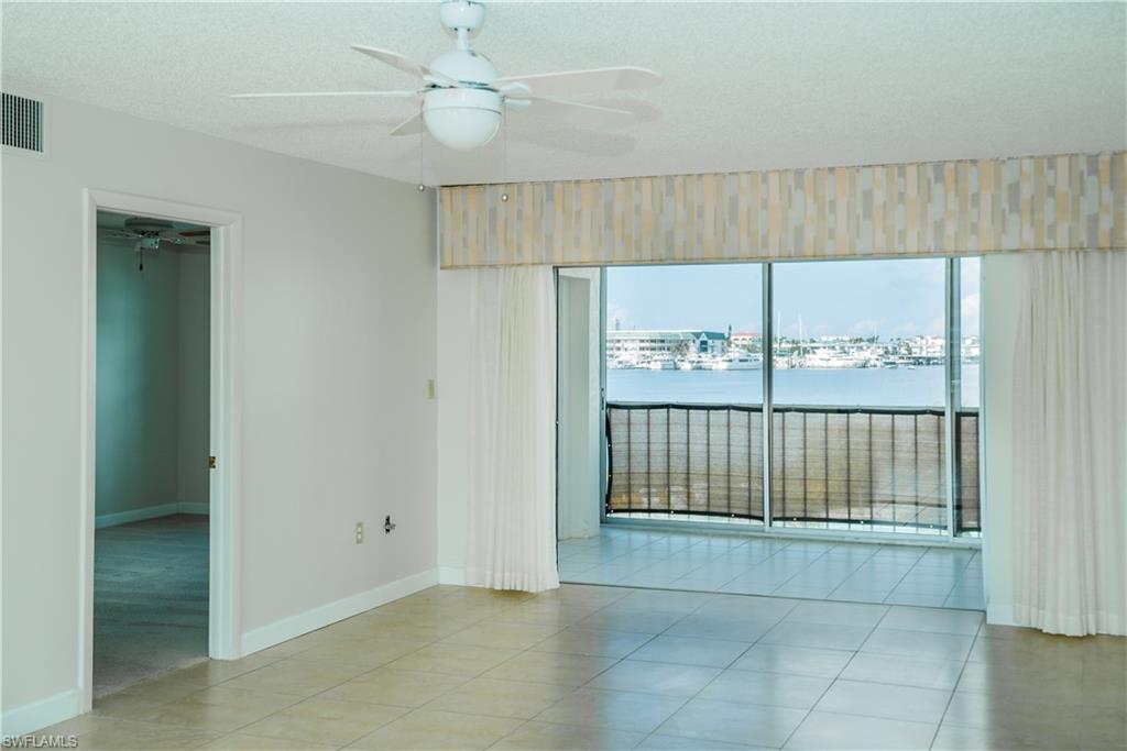 FOUR WINDS - Residential