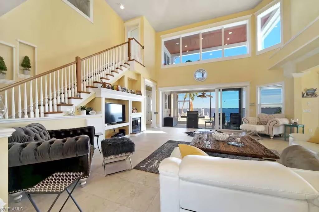 CORNWALLIS - Residential Lease