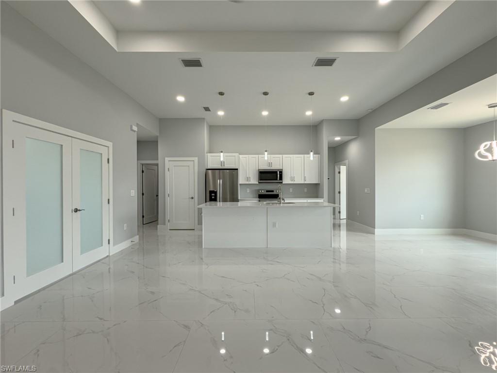 SOUTHWOOD - Residential