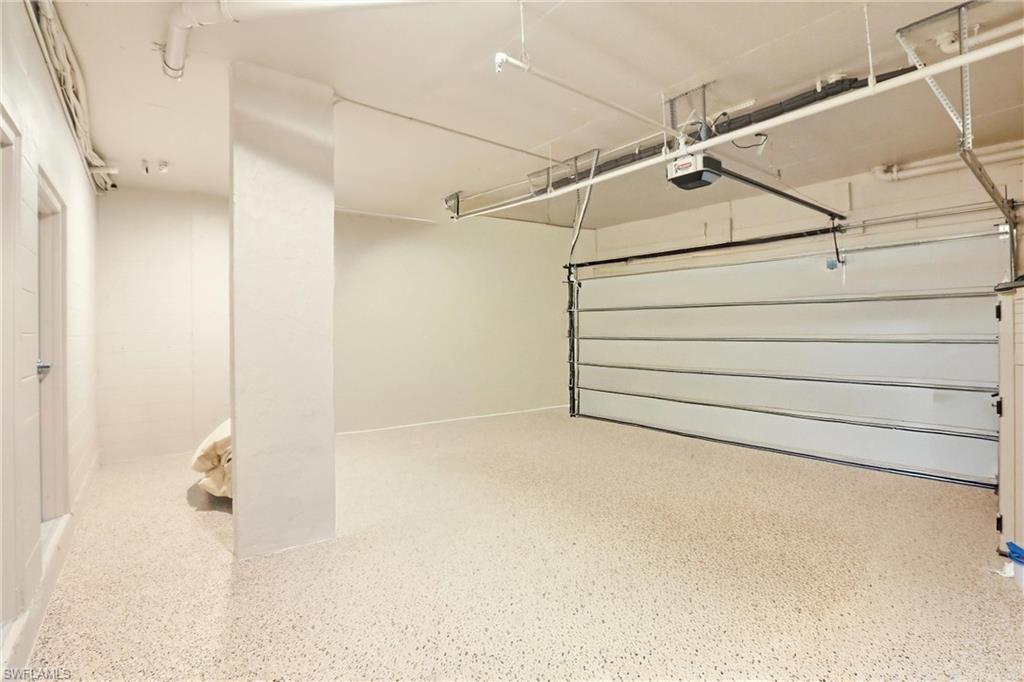 VILLAS OF VANDERBILT BEACH - Residential