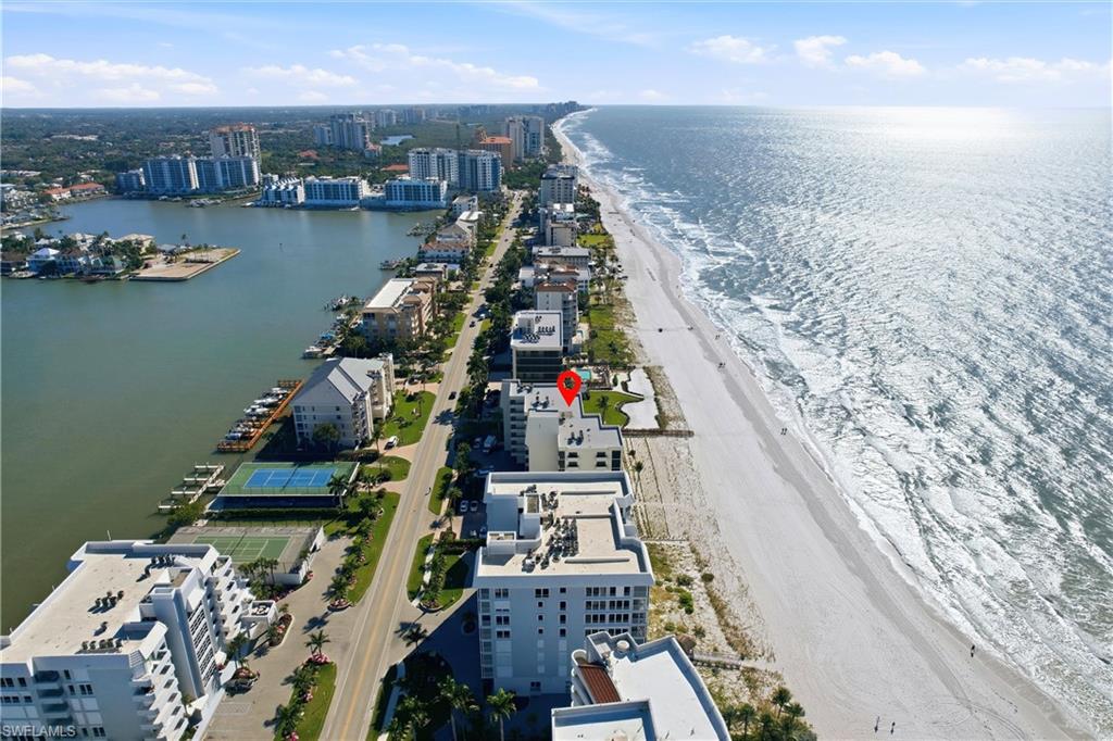 VILLAS OF VANDERBILT BEACH - Residential