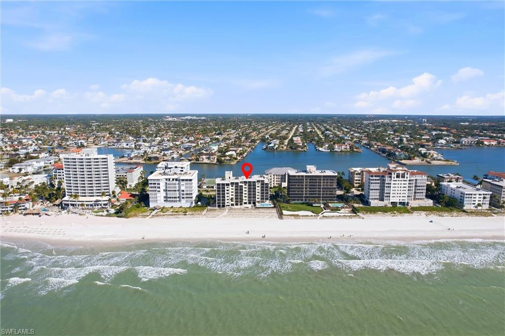 VILLAS OF VANDERBILT BEACH - Residential