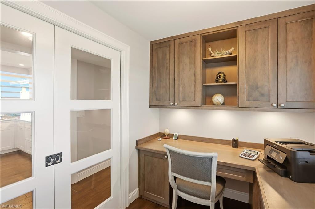 VILLAS OF VANDERBILT BEACH - Residential