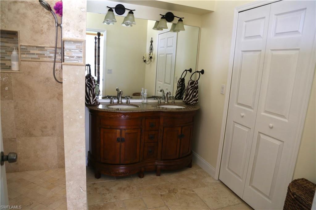 BRIARWOOD - Residential