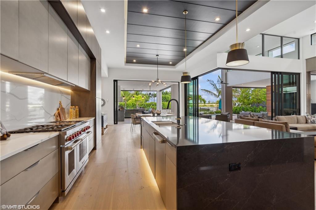 SAN LORENZO - Residential