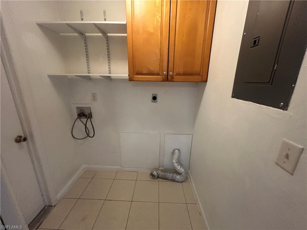 CAPE CORAL - Residential Lease