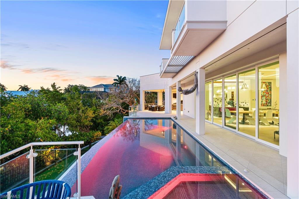 SOUTHPORT ON THE BAY - Residential