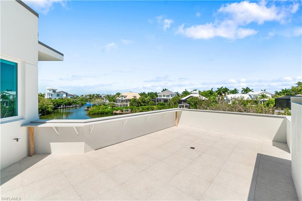 SOUTHPORT ON THE BAY - Residential