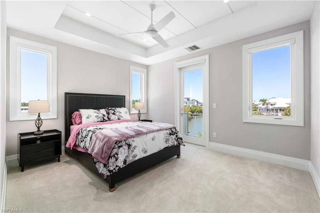 SOUTHPORT ON THE BAY - Residential