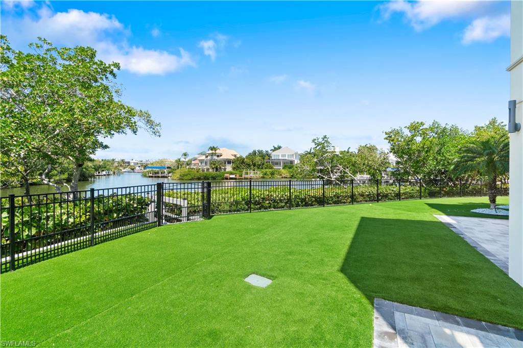 SOUTHPORT ON THE BAY - Residential