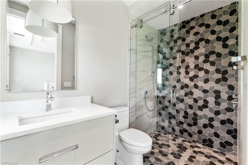 SOUTHPORT ON THE BAY - Residential