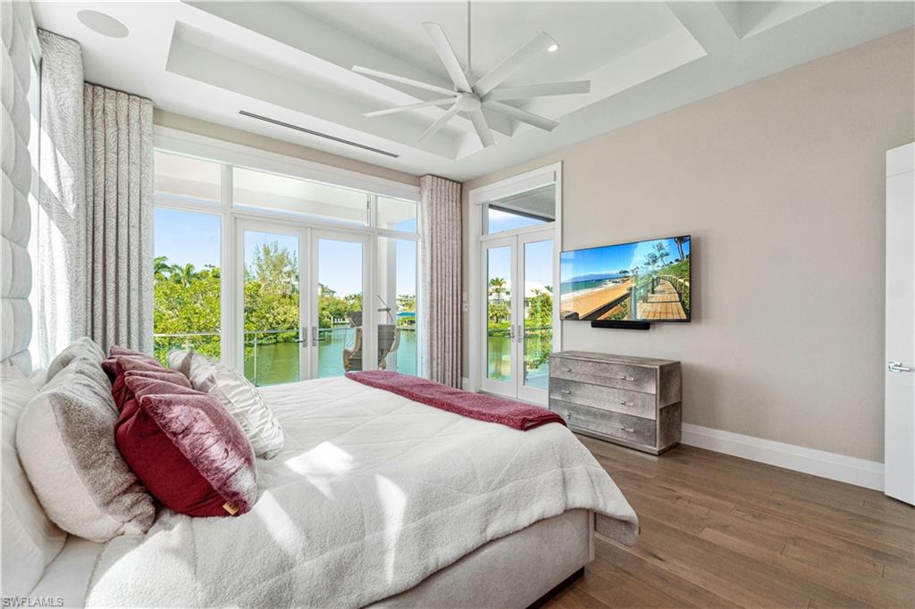 SOUTHPORT ON THE BAY - Residential