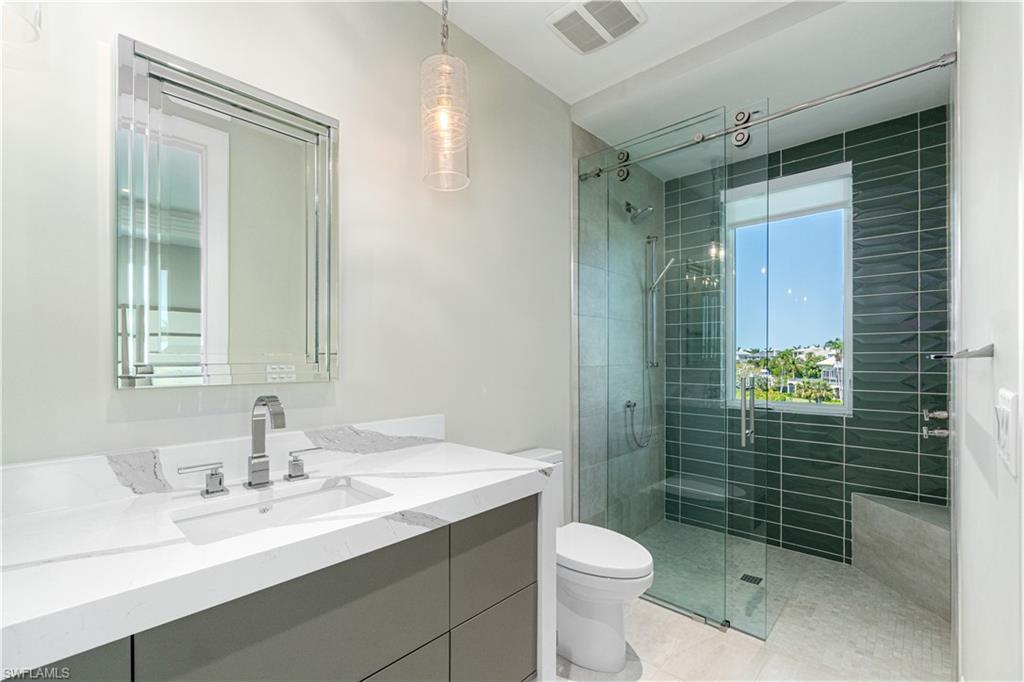 SOUTHPORT ON THE BAY - Residential