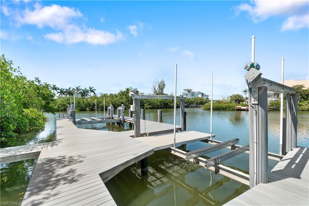 SOUTHPORT ON THE BAY - Residential