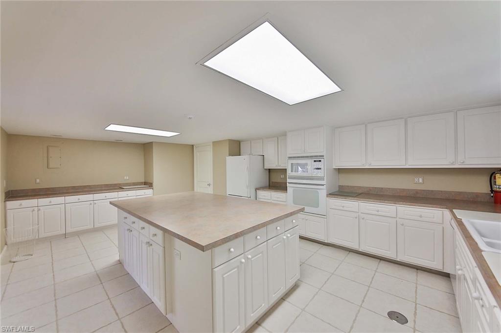 HARBORSIDE WEST - Residential Lease