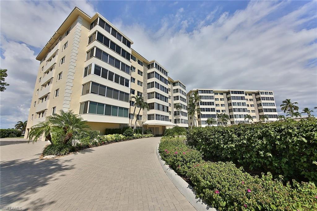 HARBORSIDE WEST - Residential Lease