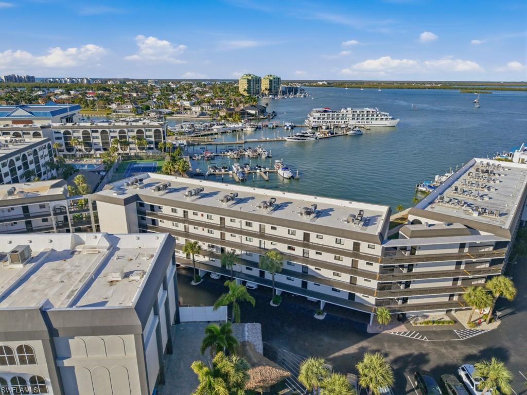 ANGLERS COVE - Residential