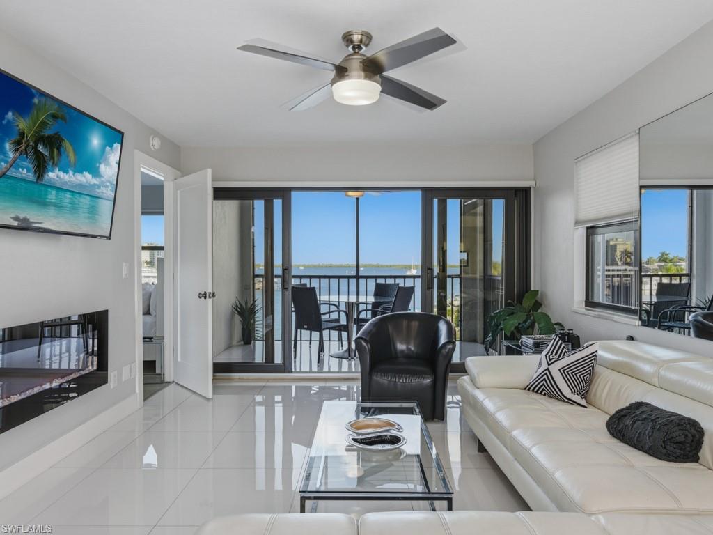 ANGLERS COVE - Residential