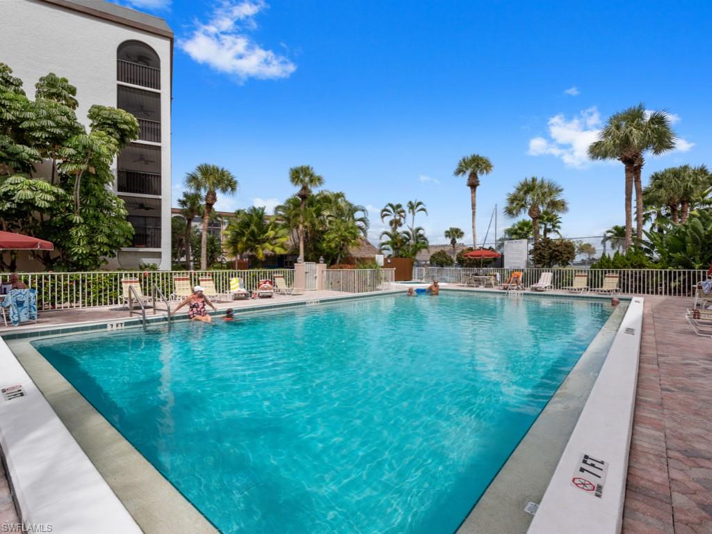 ANGLERS COVE - Residential