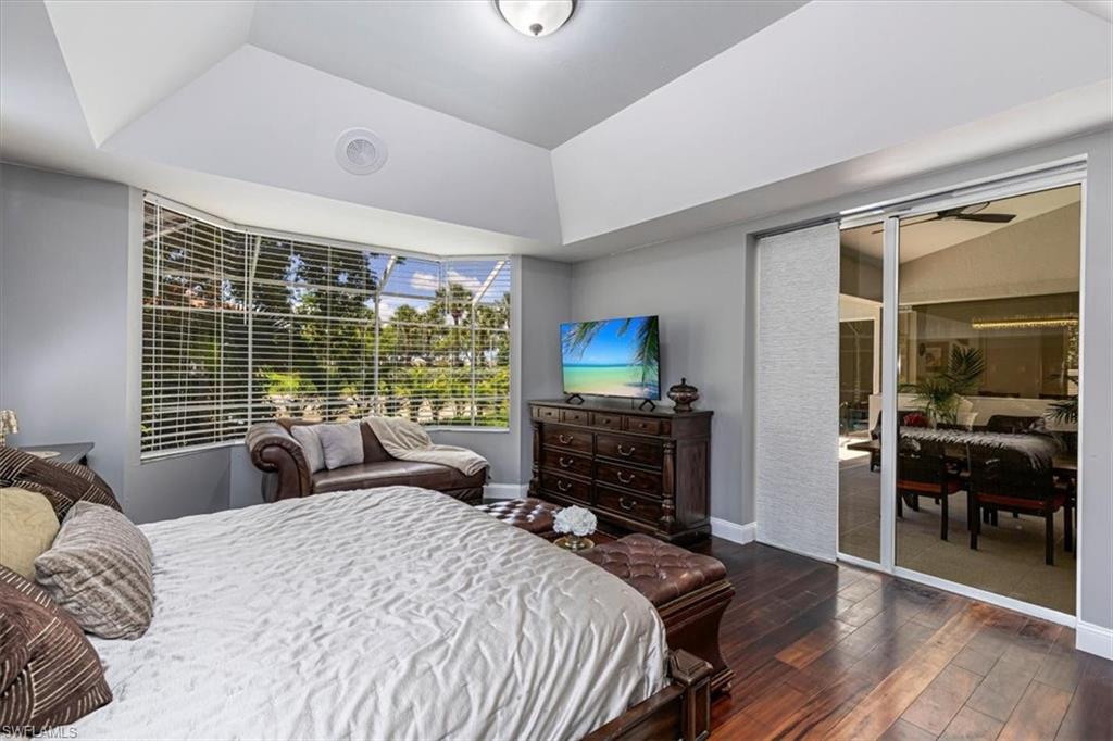 FAIRWAY ISLES - Residential
