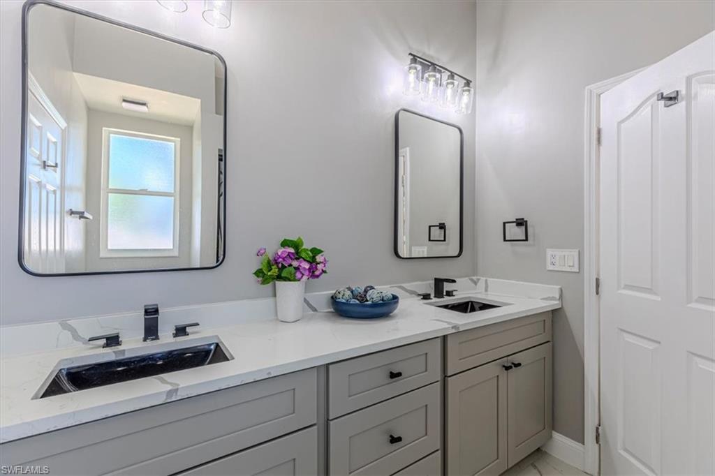 FAIRWAY ISLES - Residential