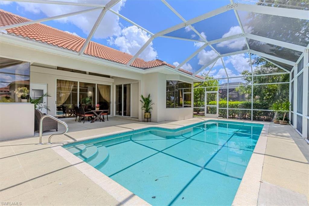 FAIRWAY ISLES - Residential