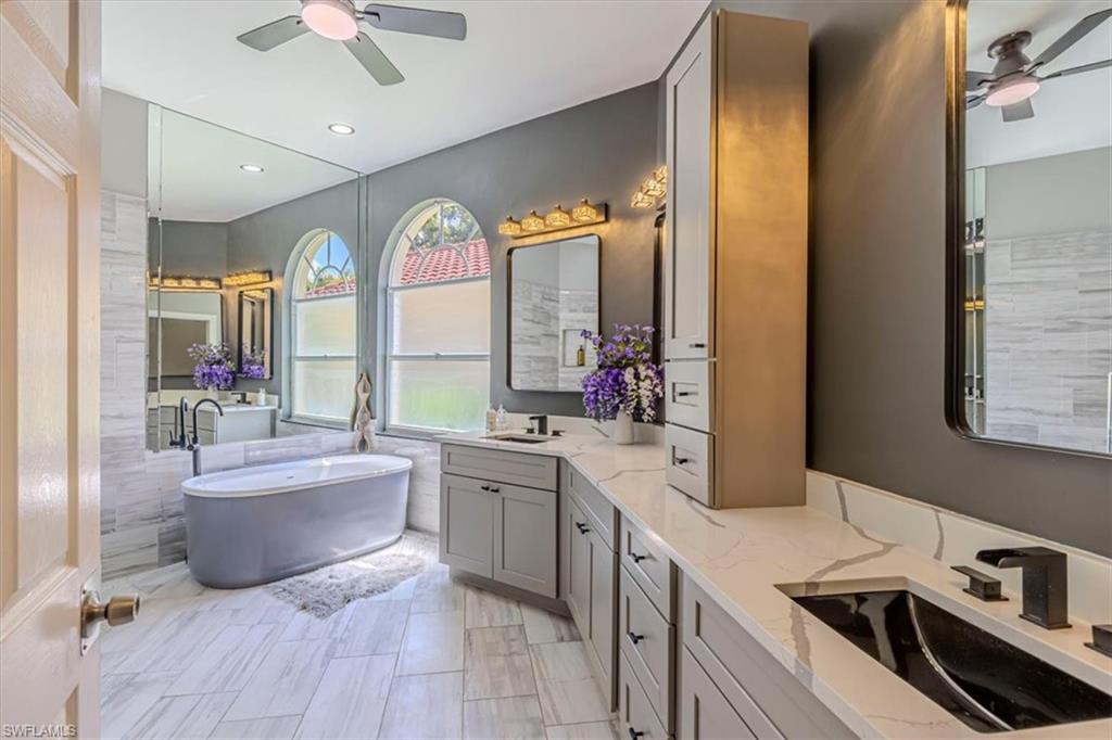 FAIRWAY ISLES - Residential