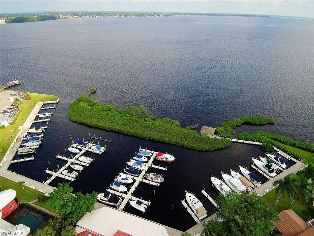 HARBOURSIDE - Residential Lease