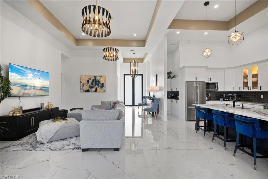 MARCO ISLAND - Residential Lease