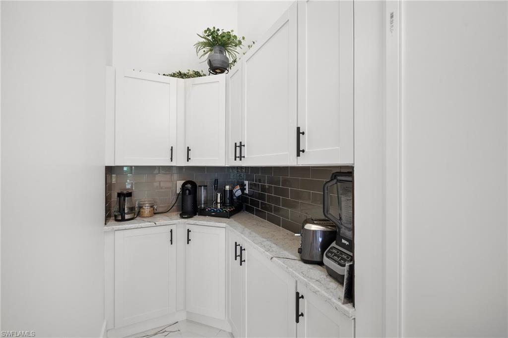 MARCO ISLAND - Residential Lease