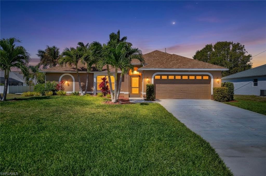 CAPE CORAL - Residential