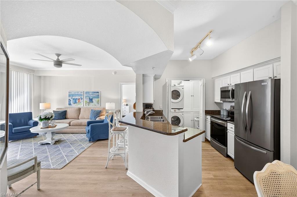 POSITANO PLACE - Residential