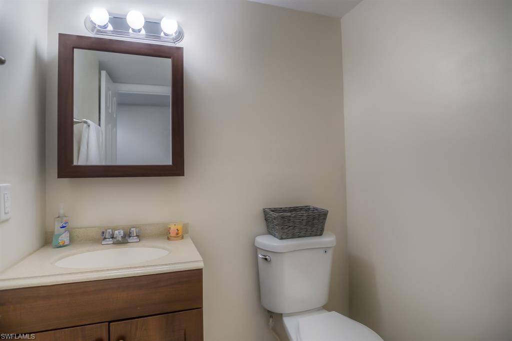 VILLAGE OF CEDARBEND - Residential