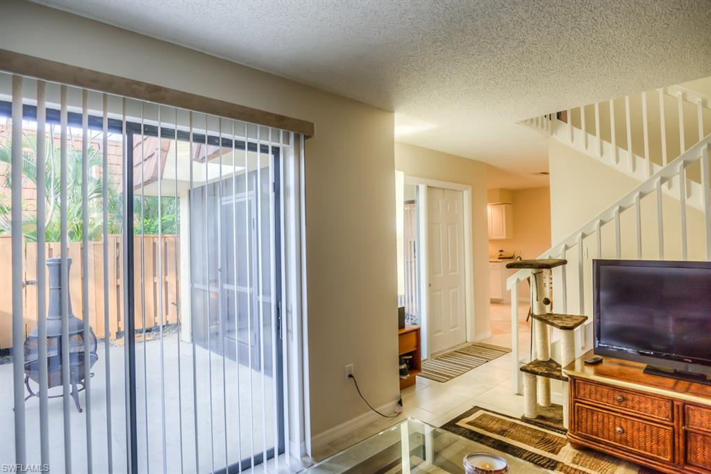 VILLAGE OF CEDARBEND - Residential