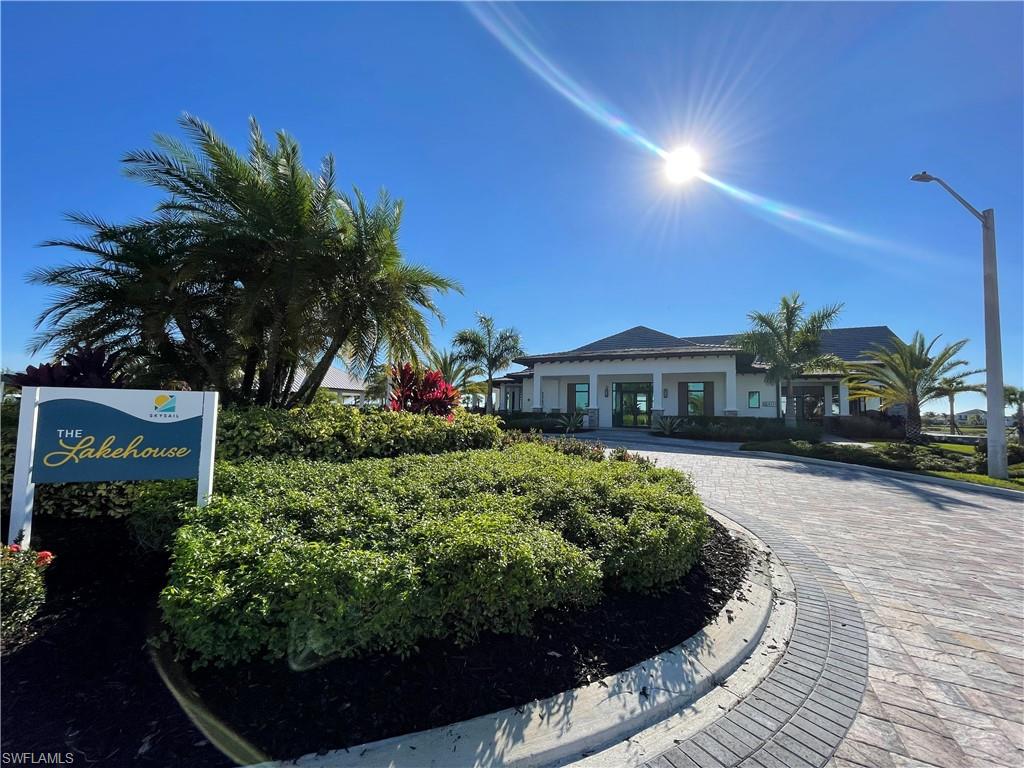 SKYSAIL - Residential Lease