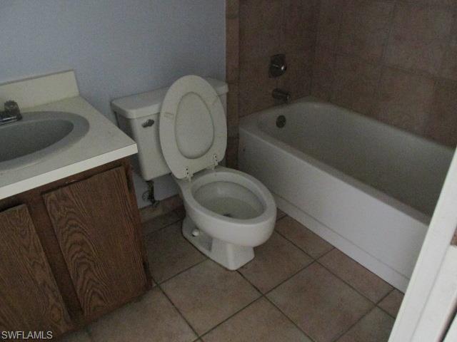 BOCA CIEGA MANOR - Residential