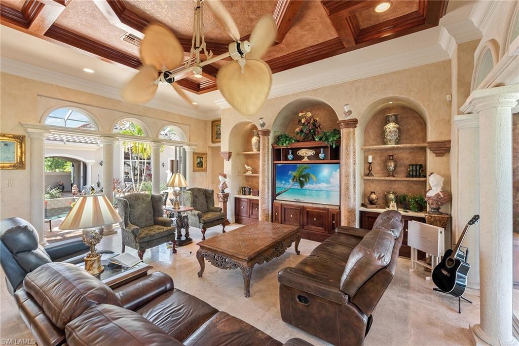 QUAIL WEST - Residential