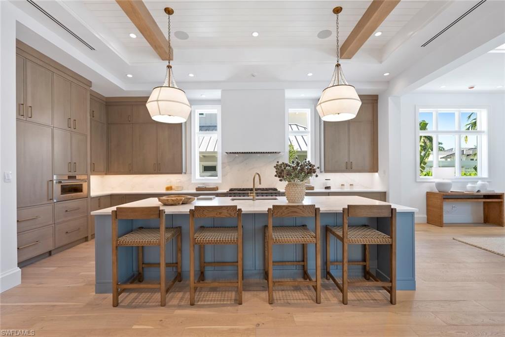 OLDE NAPLES - Residential