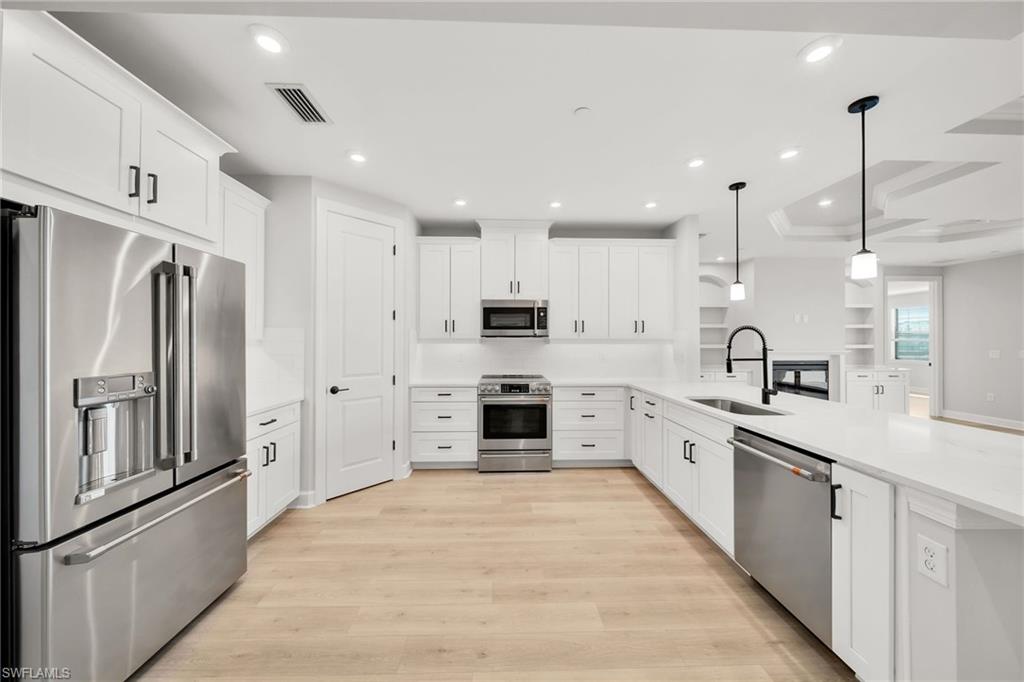 ESPLANADE BY THE ISLANDS - Residential Lease