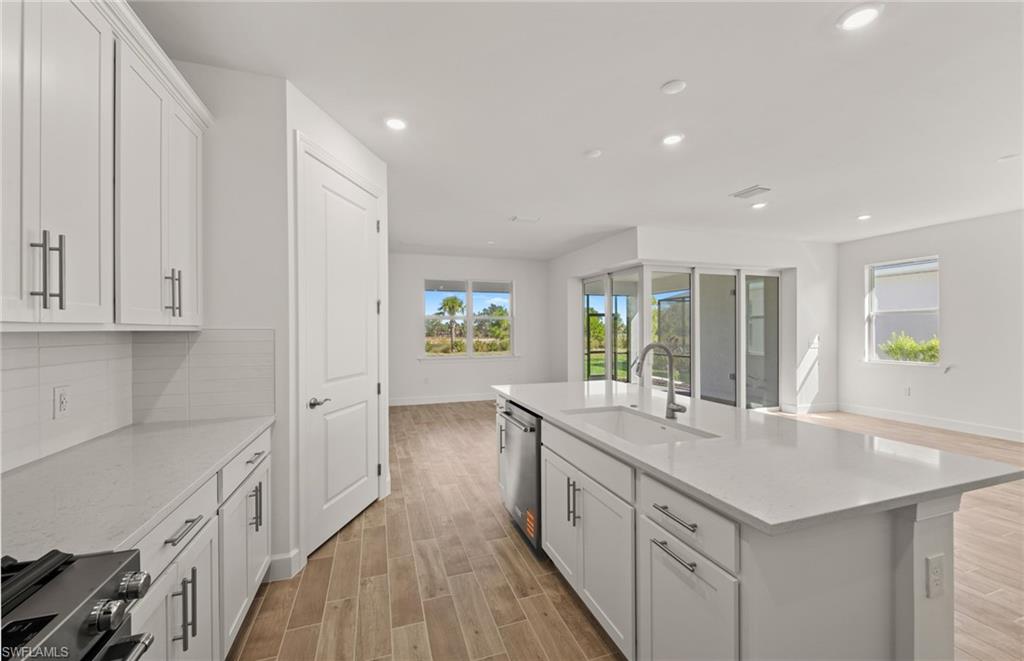 TERRAWALK - Residential