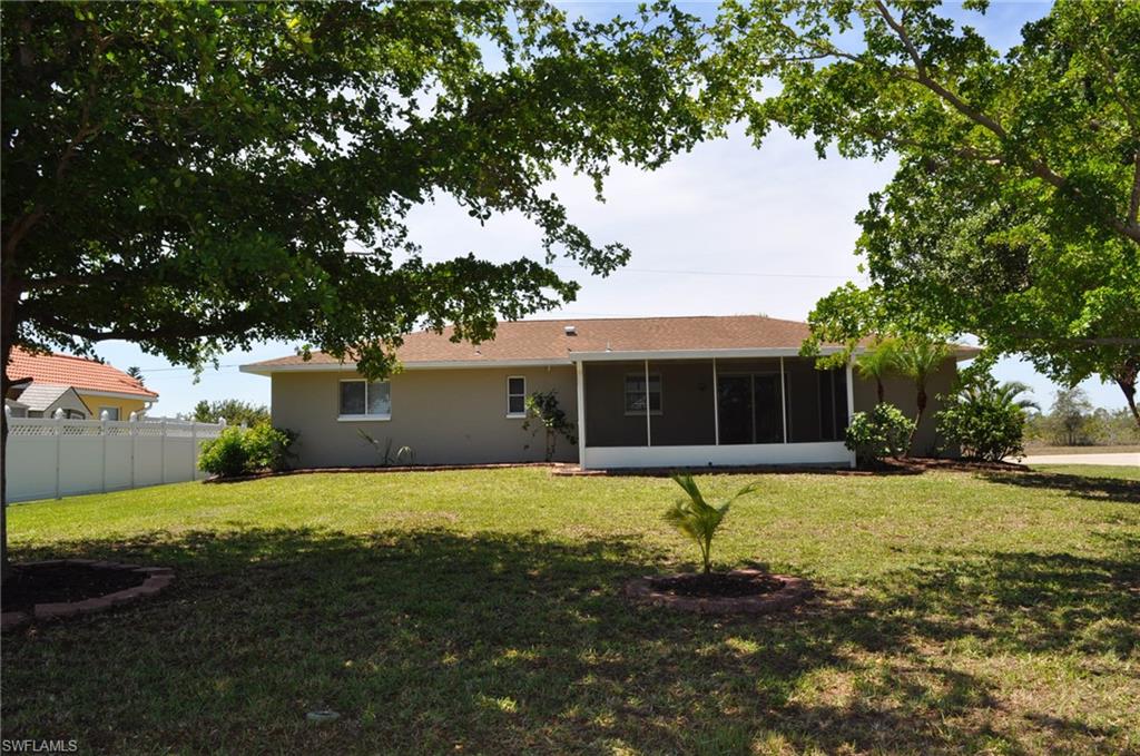 CAPE CORAL - Residential