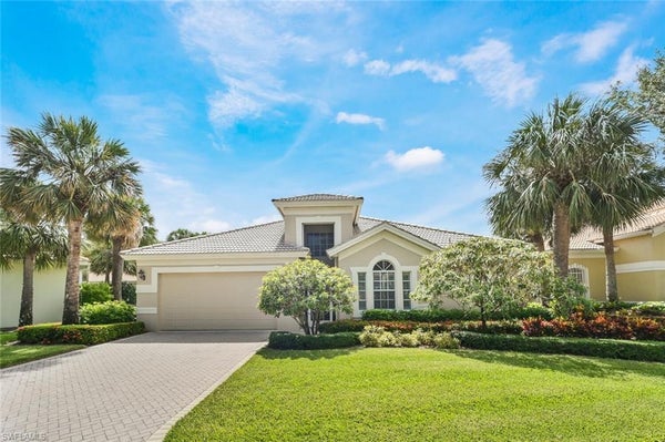2259 ISLAND COVE CIR, NAPLES, FL 34109 - Image 1fa4f03e2df09c645d6e91821f1cd320/1893670829